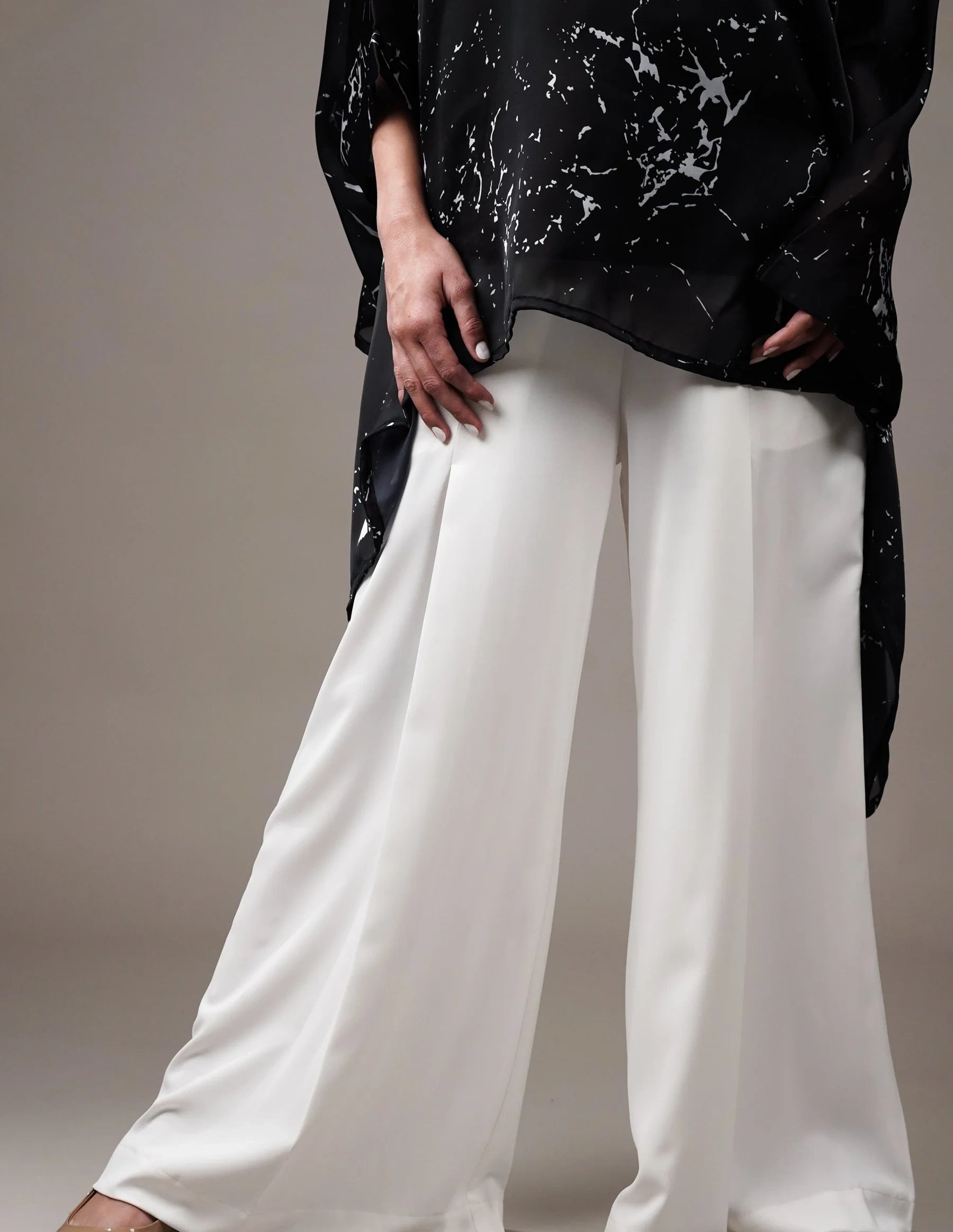 Women's Wide Leg Pleated Pant Set