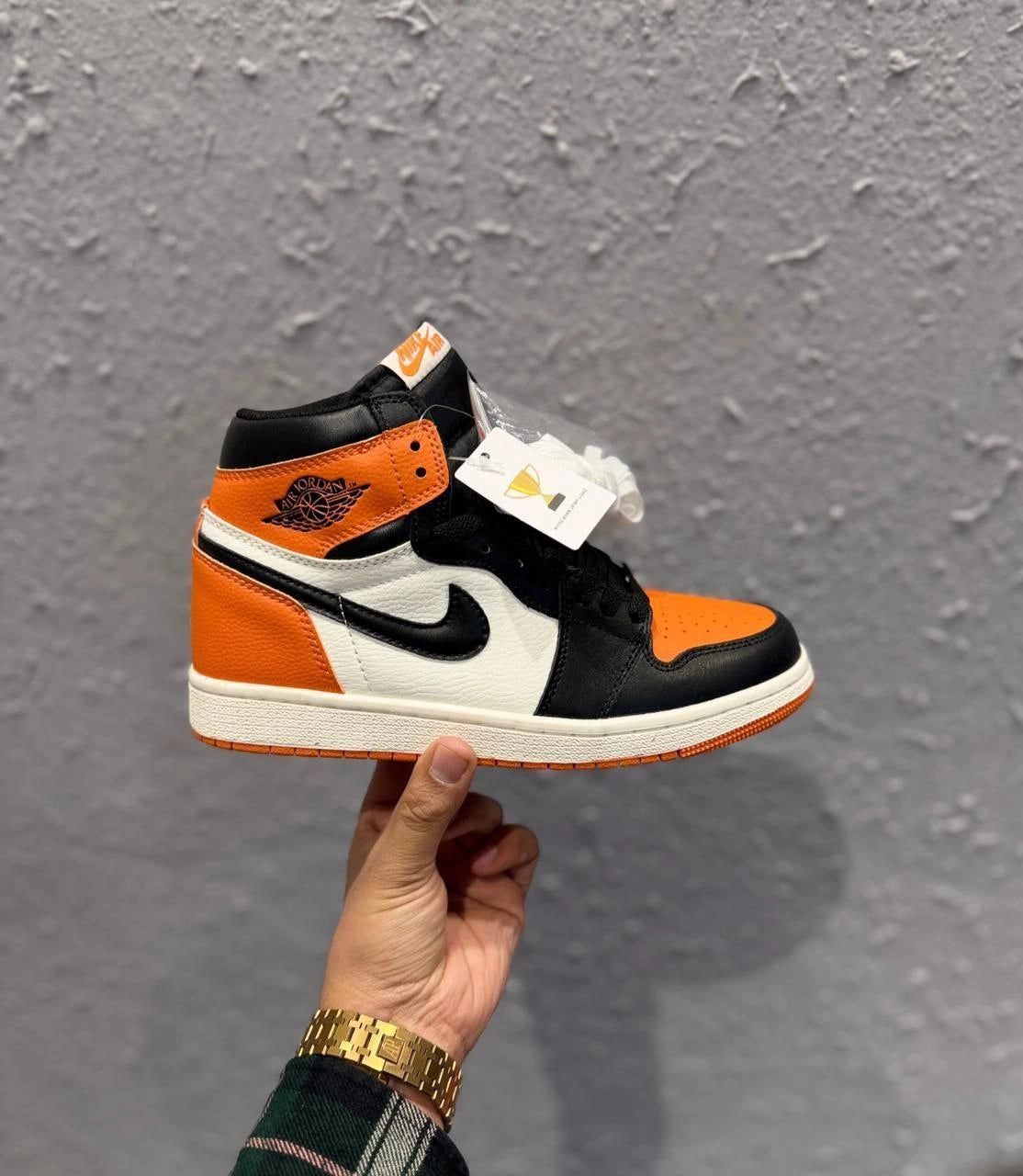 Premium Air Jordan Retro 1 orange black high-top sneakers