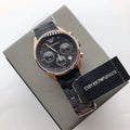 Battery-powered men's chronograph watch