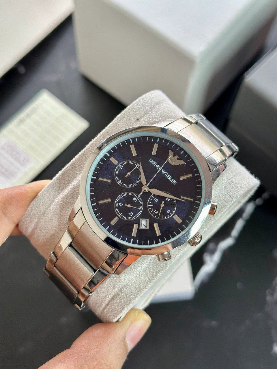 Emporio Armani AR2448 stainless steel strap close-up