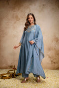women traditional kurti outfit