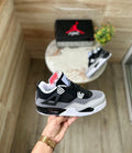 Jordans Retro 4 packaging with original box