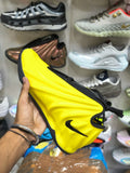 Yellow black casual sneakers for men