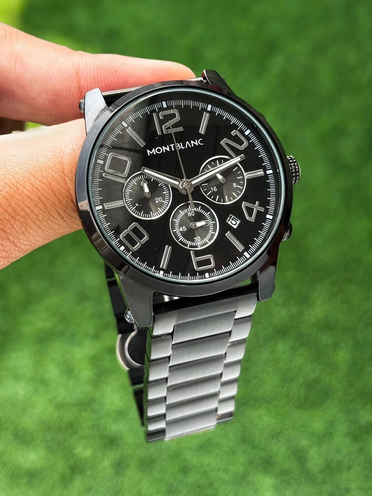 Premium metal strap luxury men's watch