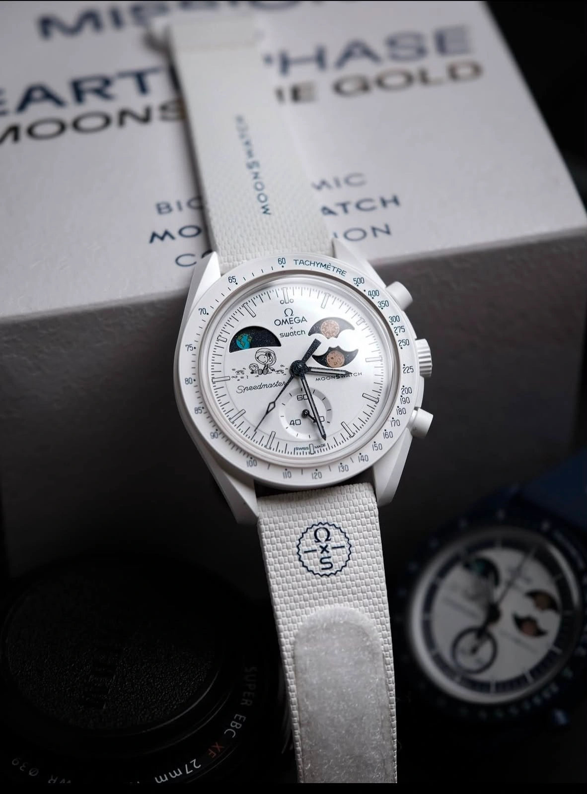 MoonSwatch-inspired watch with tachymeter-style bezel