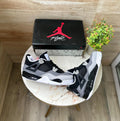 Retro 4 Fear Pack outsole design